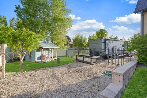Tiny photo for 247 S 650 CIR W, American Fork, UT 84003 (MLS # 2153055)
