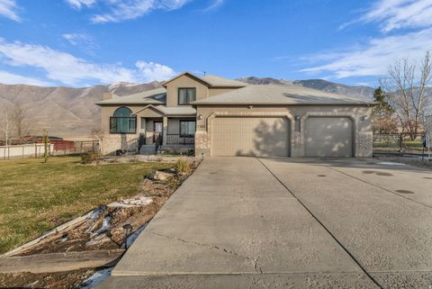 Tiny photo for 7362 FOOTHILL DR, Tooele, UT 84074 (MLS # 2130729)