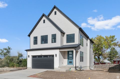Tiny photo for 504 W MAIDENGRASS WAY, Draper, UT 84020 (MLS # 2116069)