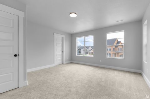 Tiny photo for 504 W MAIDENGRASS WAY, Draper, UT 84020 (MLS # 2116069)