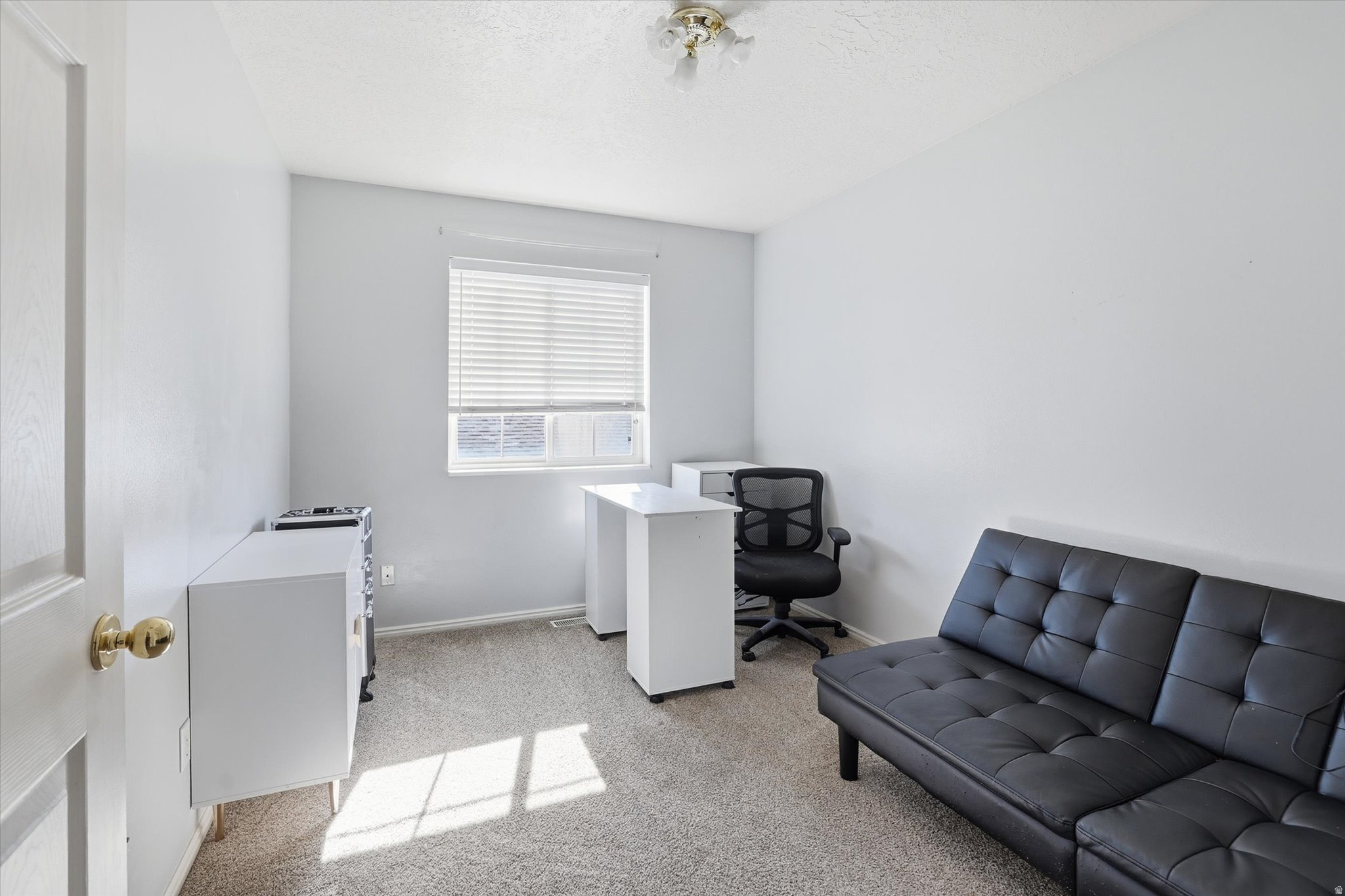 YORKSHIRE VILLAGE - Residential