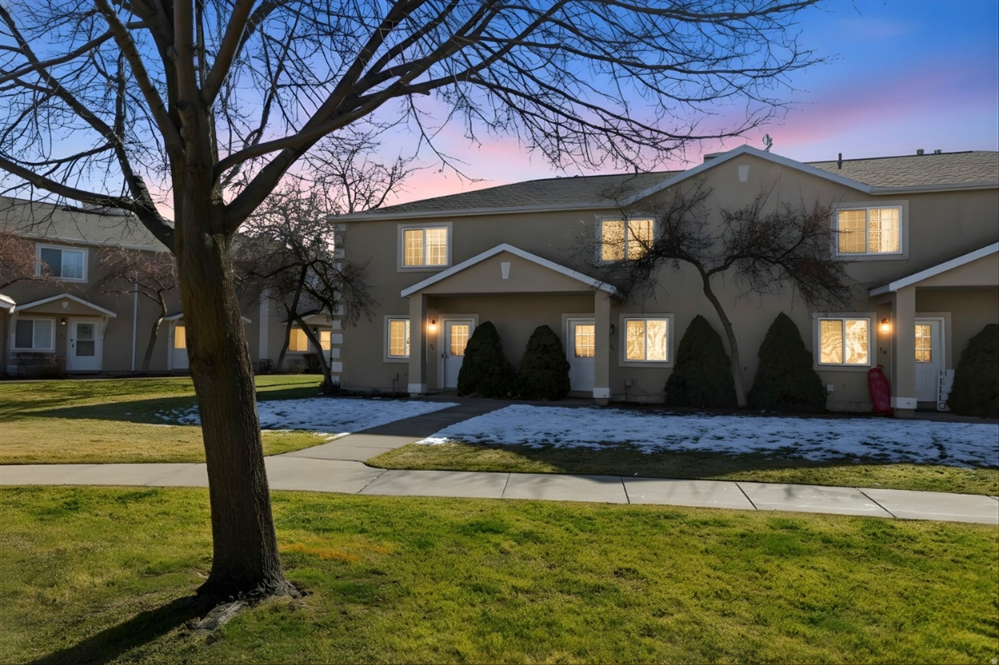 YORKSHIRE VILLAGE - Residential