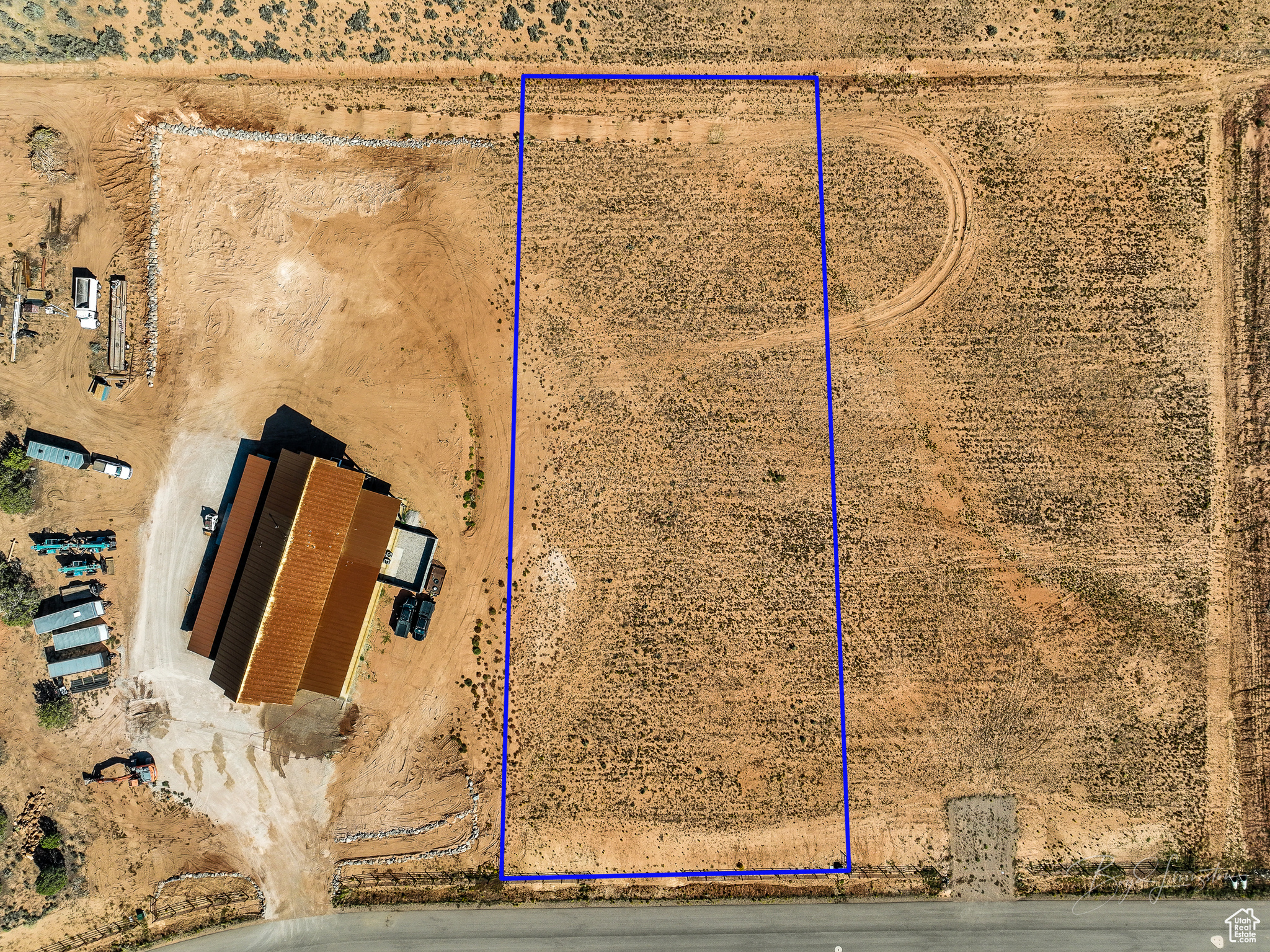 WELLS ESTATES - Land