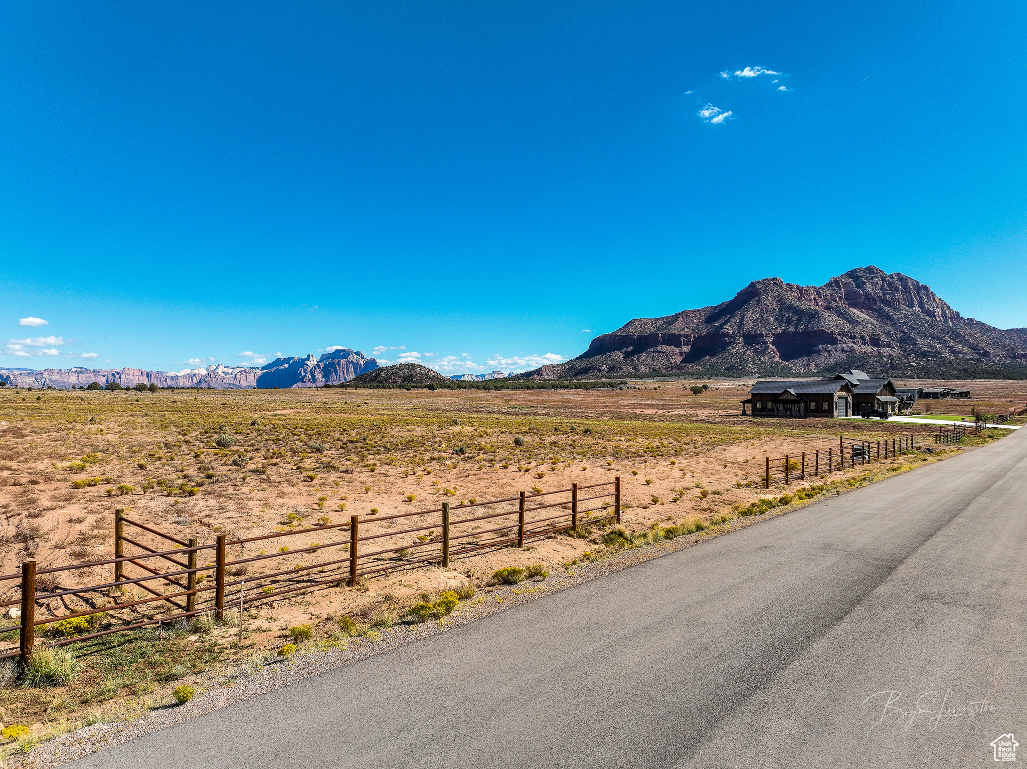 WELLS ESTATES - Land