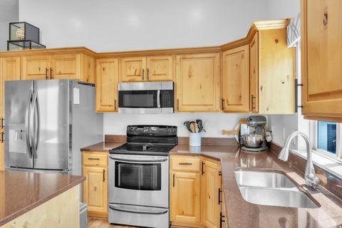 Tiny photo for 429 W 390 S, Spanish Fork, UT 84660 (MLS # 2159446)