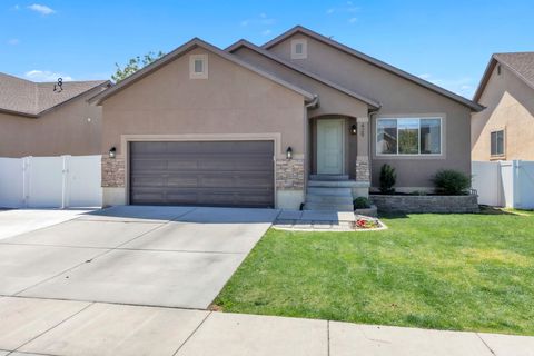 Tiny photo for 429 W 390 S, Spanish Fork, UT 84660 (MLS # 2159446)