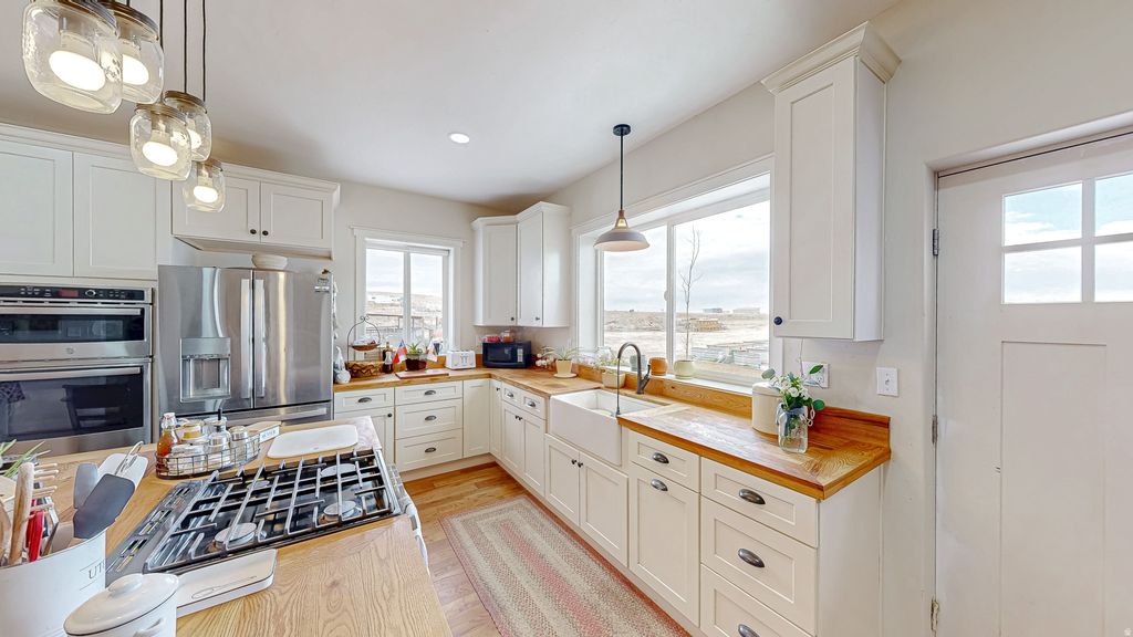 Photo of 11840 N RIVER BOTTOM RD #22, Nephi, UT 84648 (MLS # 2143429)