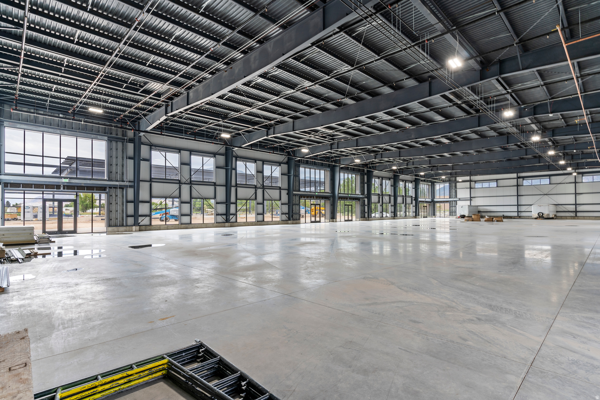 FARR WEST BUSINESS PARK - Commercial Lease
