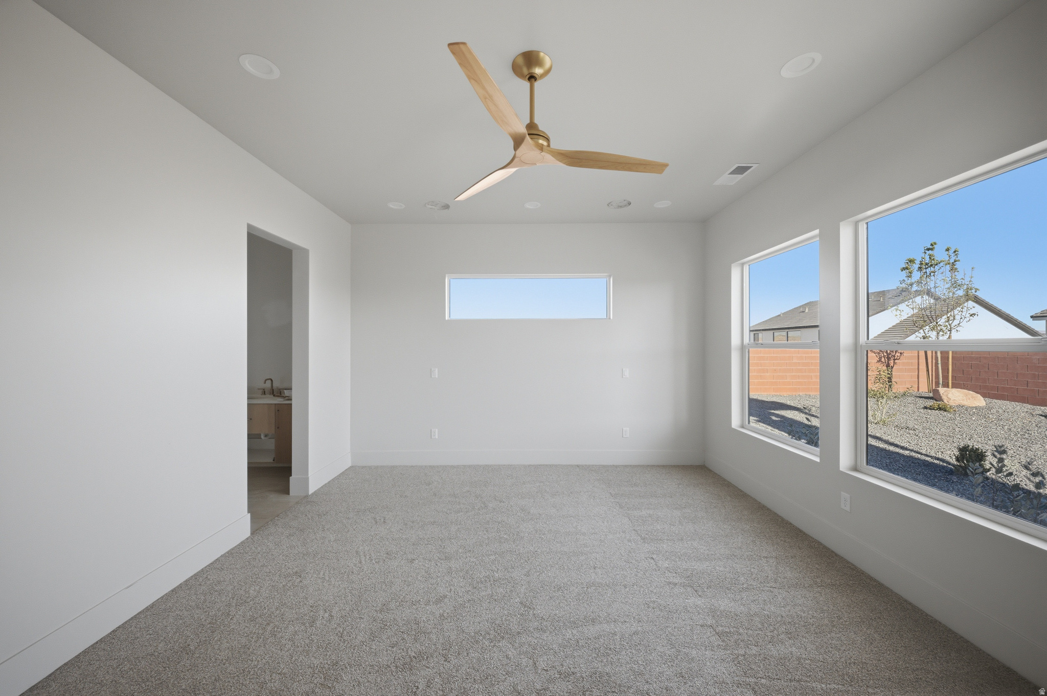 DESERT SOLACE - Residential