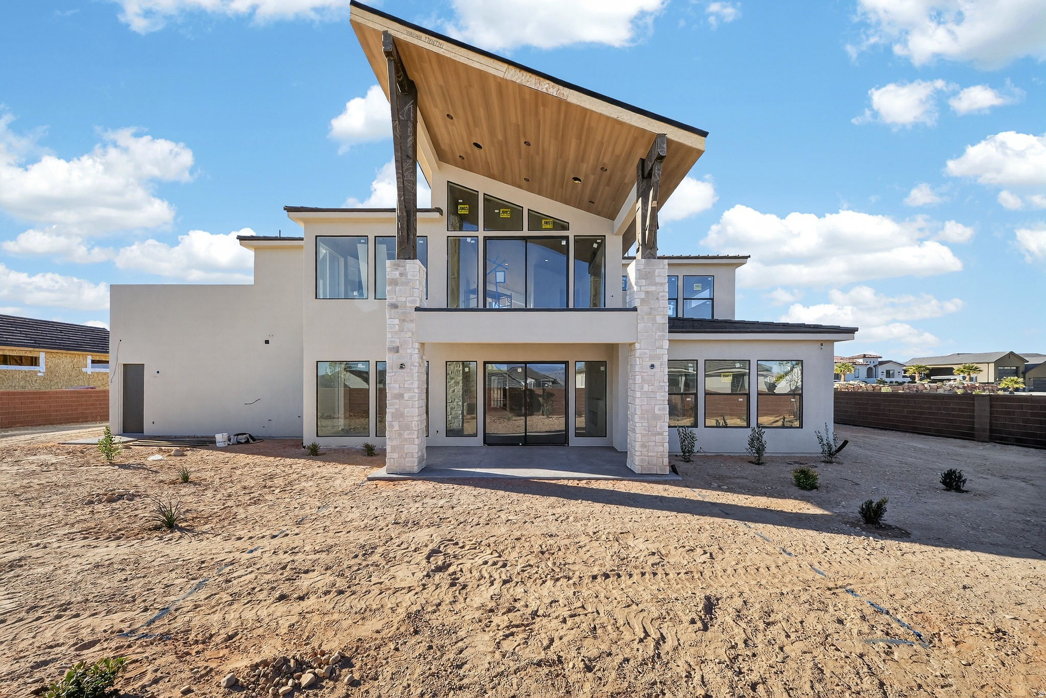 DESERT SOLACE - Residential