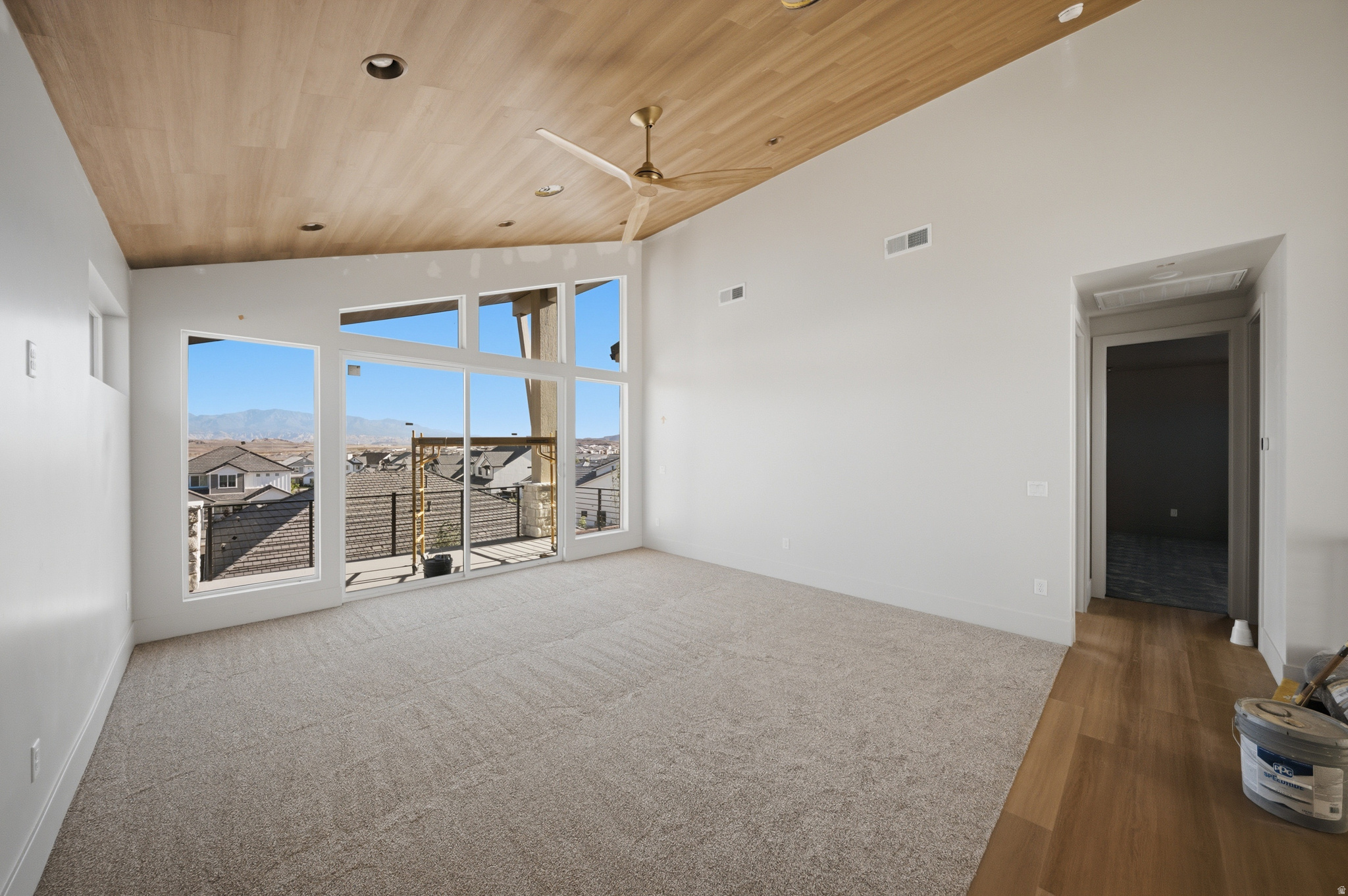 DESERT SOLACE - Residential