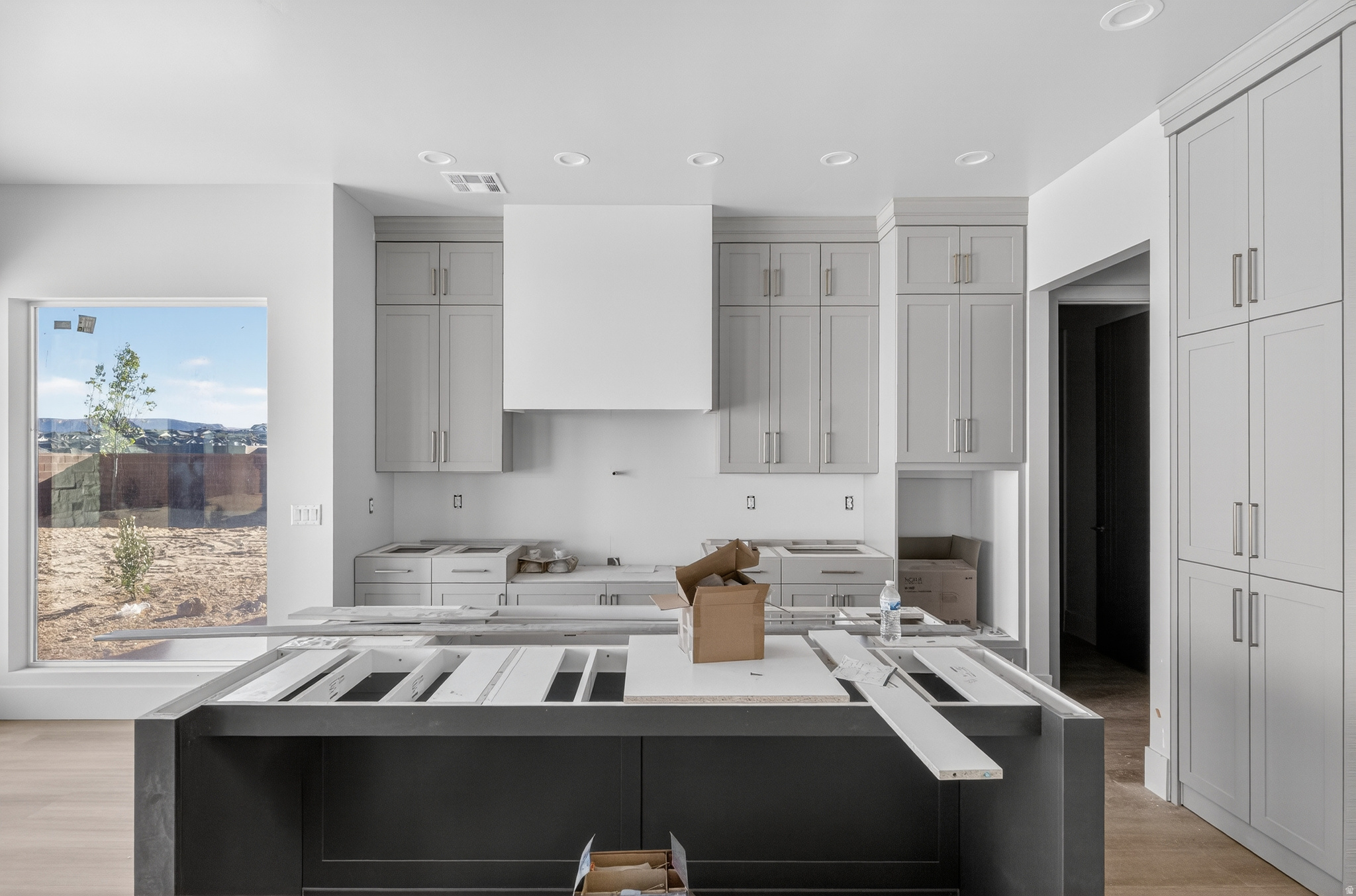 DESERT SOLACE - Residential