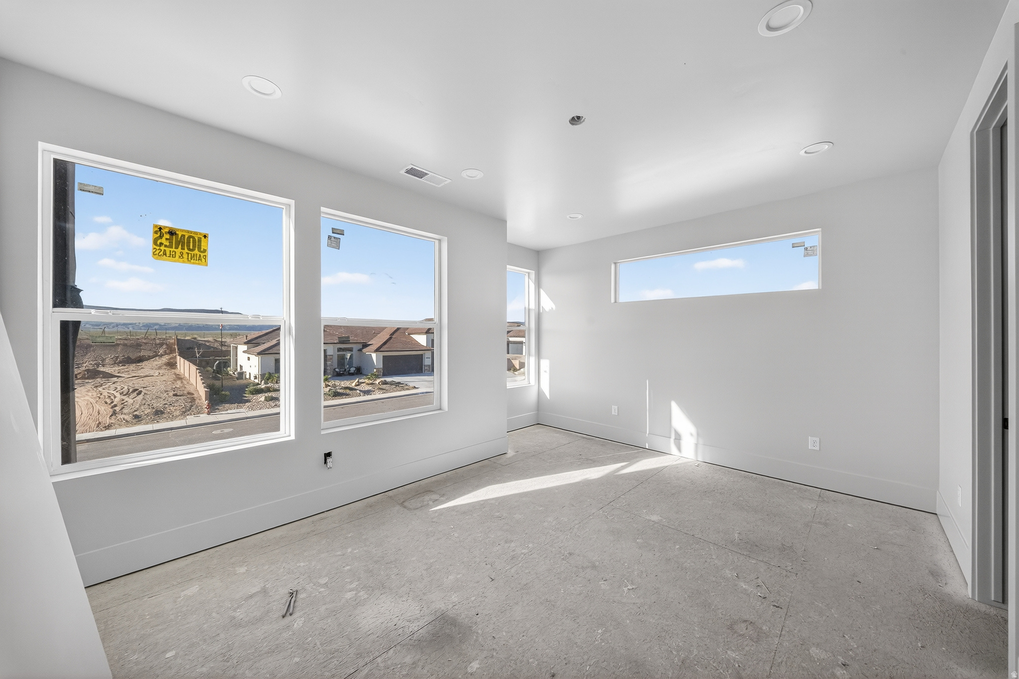 DESERT SOLACE - Residential