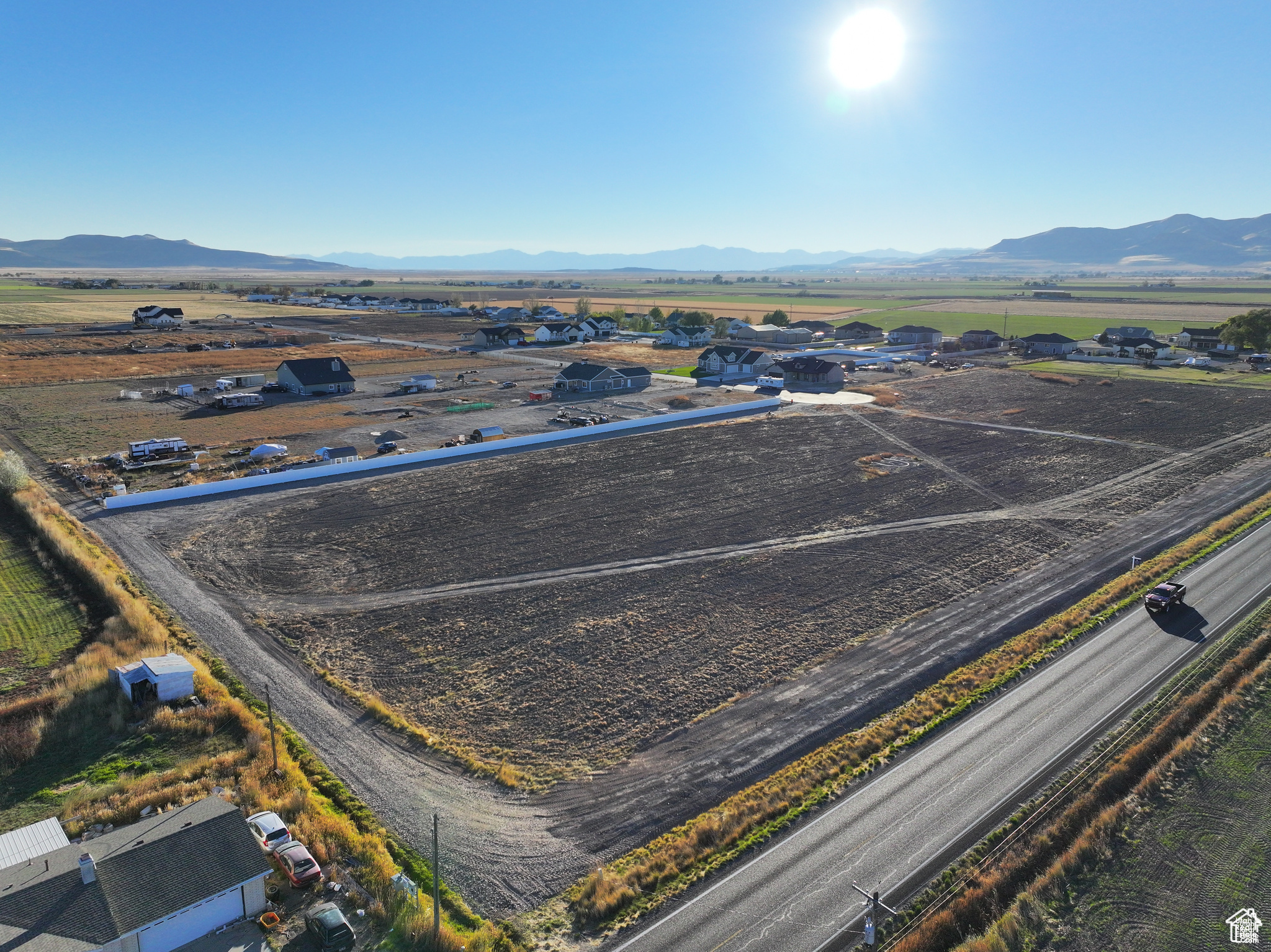 BECKAMS EDGE PHASE 2 - Land