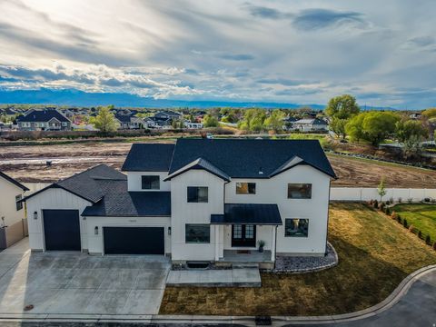 Photo of 11692 S MYERS PARK LN W #107, Riverton, UT 84065 (MLS # 2147714)