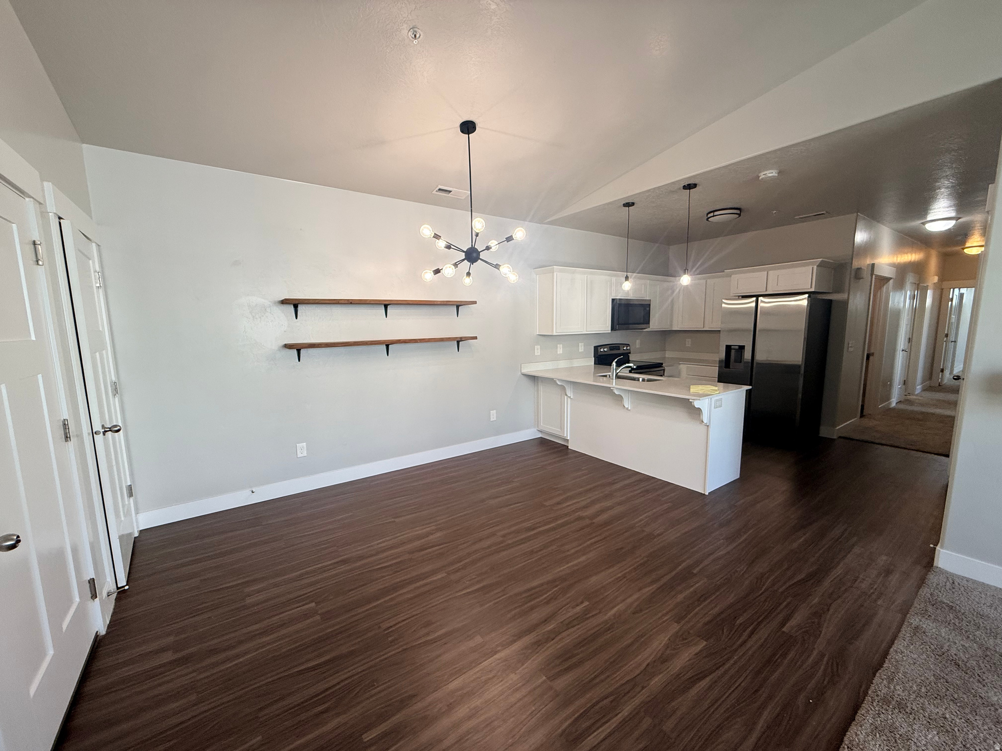 QUAILHILL AT MT SARA - Residential