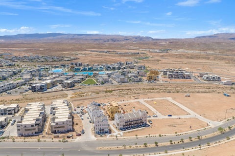 Tiny photo for 718 W VISTA SUR LN #17, Saint George, UT 84790 (MLS # 2179573)
