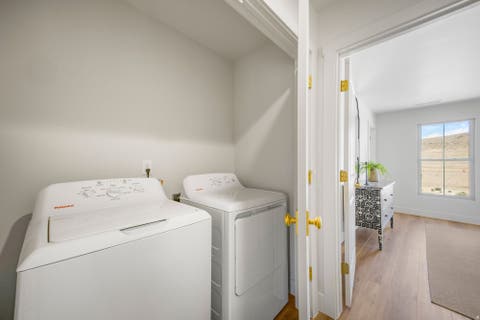Tiny photo for 718 W VISTA SUR LN #17, Saint George, UT 84790 (MLS # 2179573)
