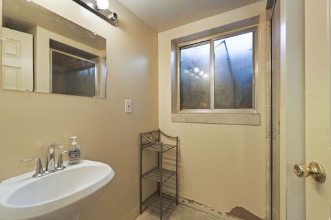 Tiny photo for 973 S VIA LA COSTA WAY, Kaysville, UT 84037 (MLS # 2149948)