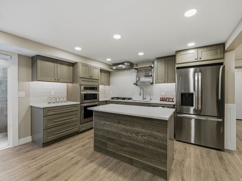 Tiny photo for 2341 E NEFFS LN S, Millcreek, UT 84109 (MLS # 2136907)