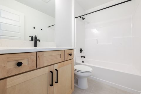 Tiny photo for 4442 N CASTLE RD #125, Eagle Mountain, UT 84005 (MLS # 2121377)