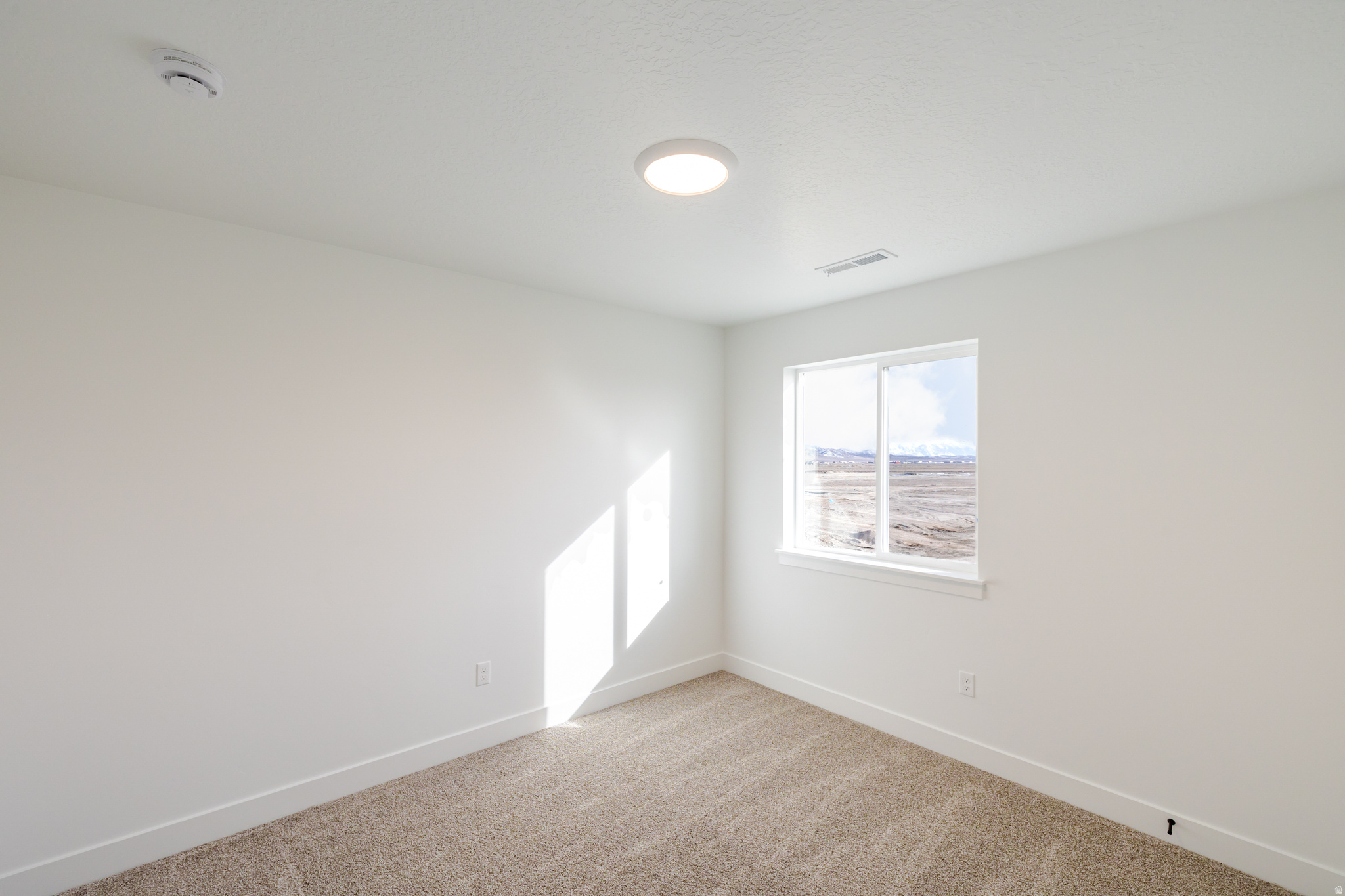 ROSE RANCH - Residential