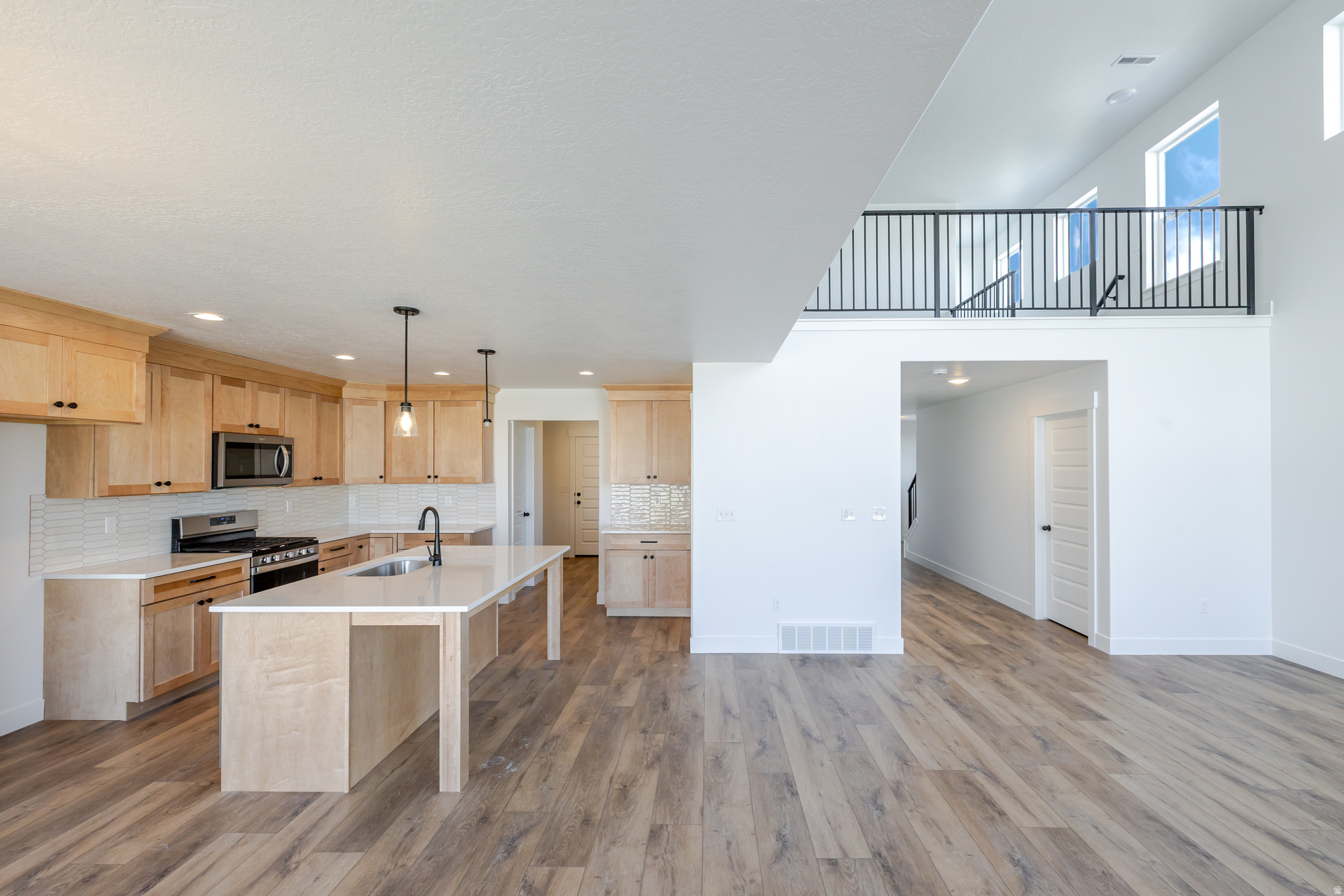 ROSE RANCH - Residential