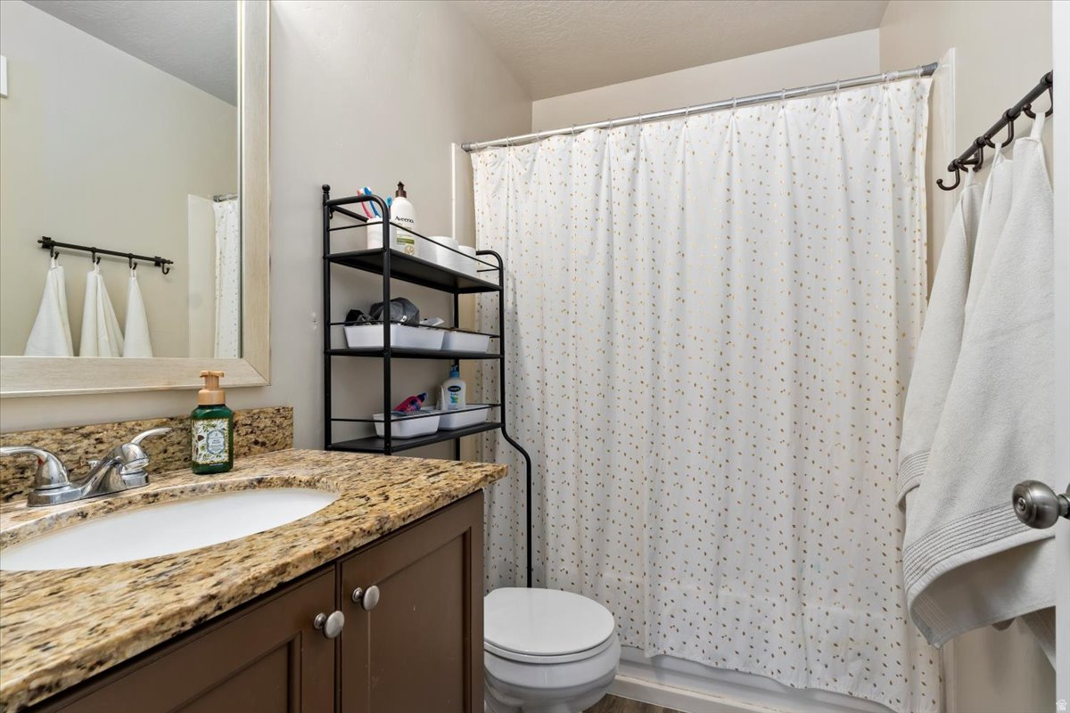 EAGLE POINT - Residential