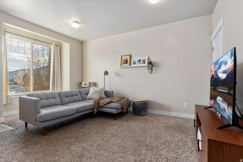 Tiny photo for 1792 E SKYLINE DR #G 5, Eagle Mountain, UT 84005 (MLS # 2129820)