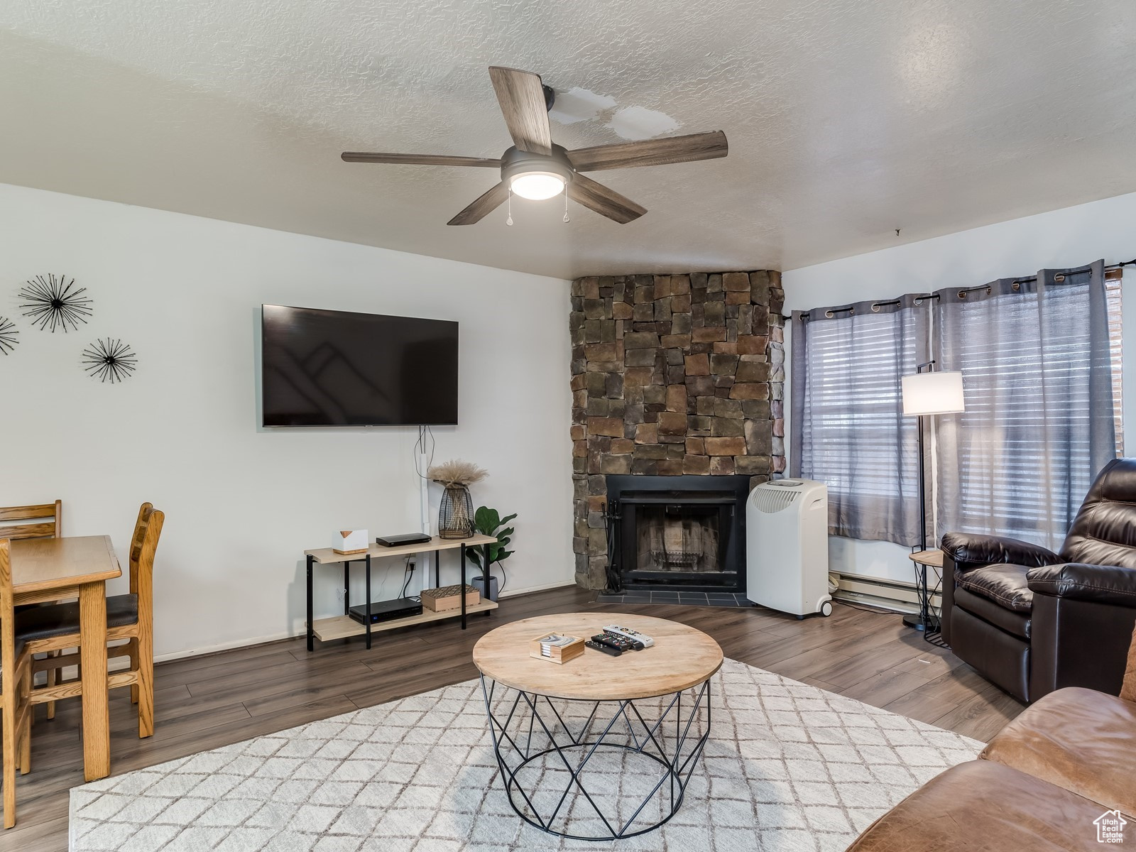 WOLF LODGE CONDOMINIUM - Residential
