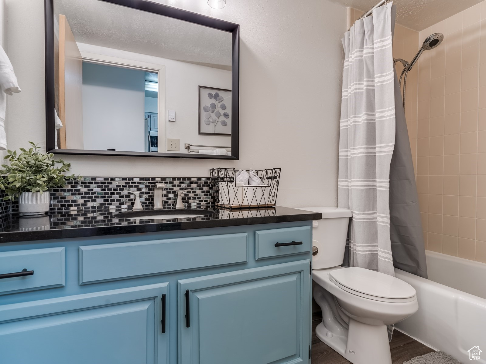 WOLF LODGE CONDOMINIUM - Residential