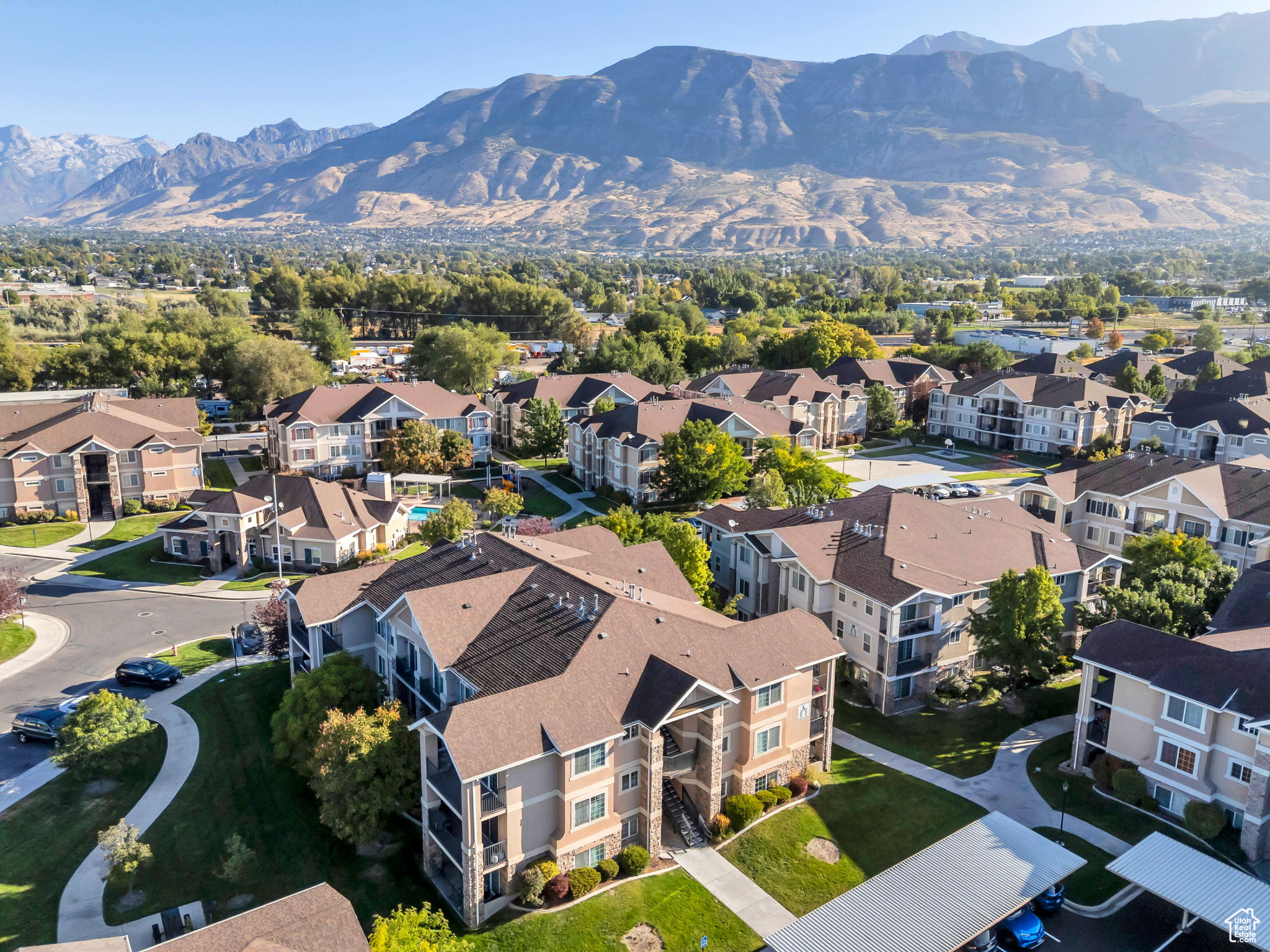 CAMBRIA - Residential