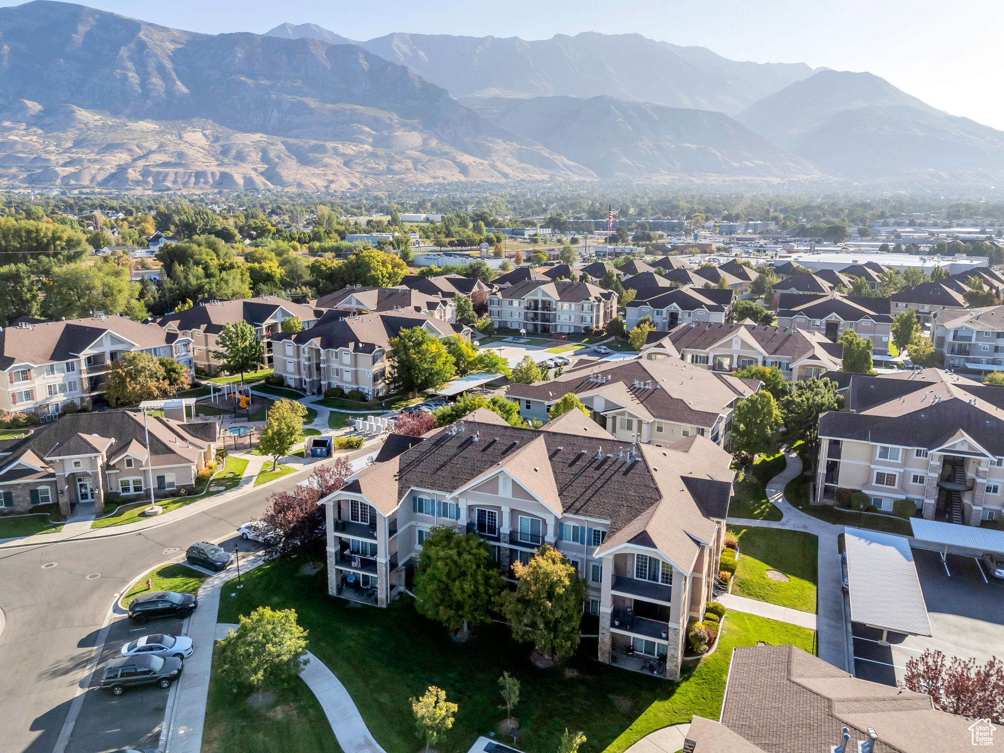 CAMBRIA - Residential