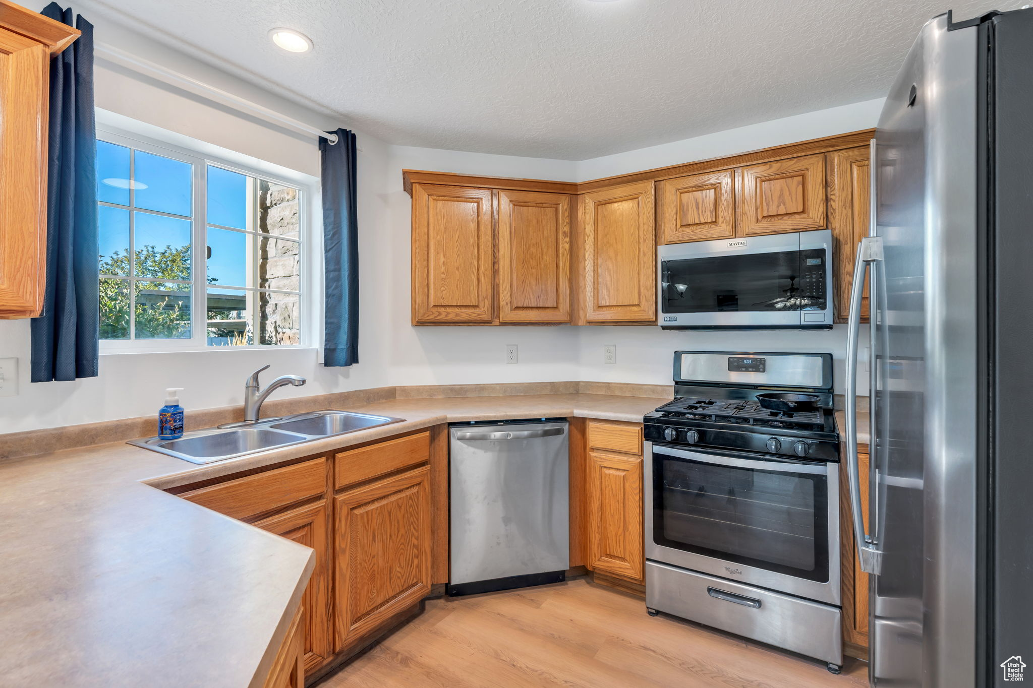 CAMBRIA - Residential