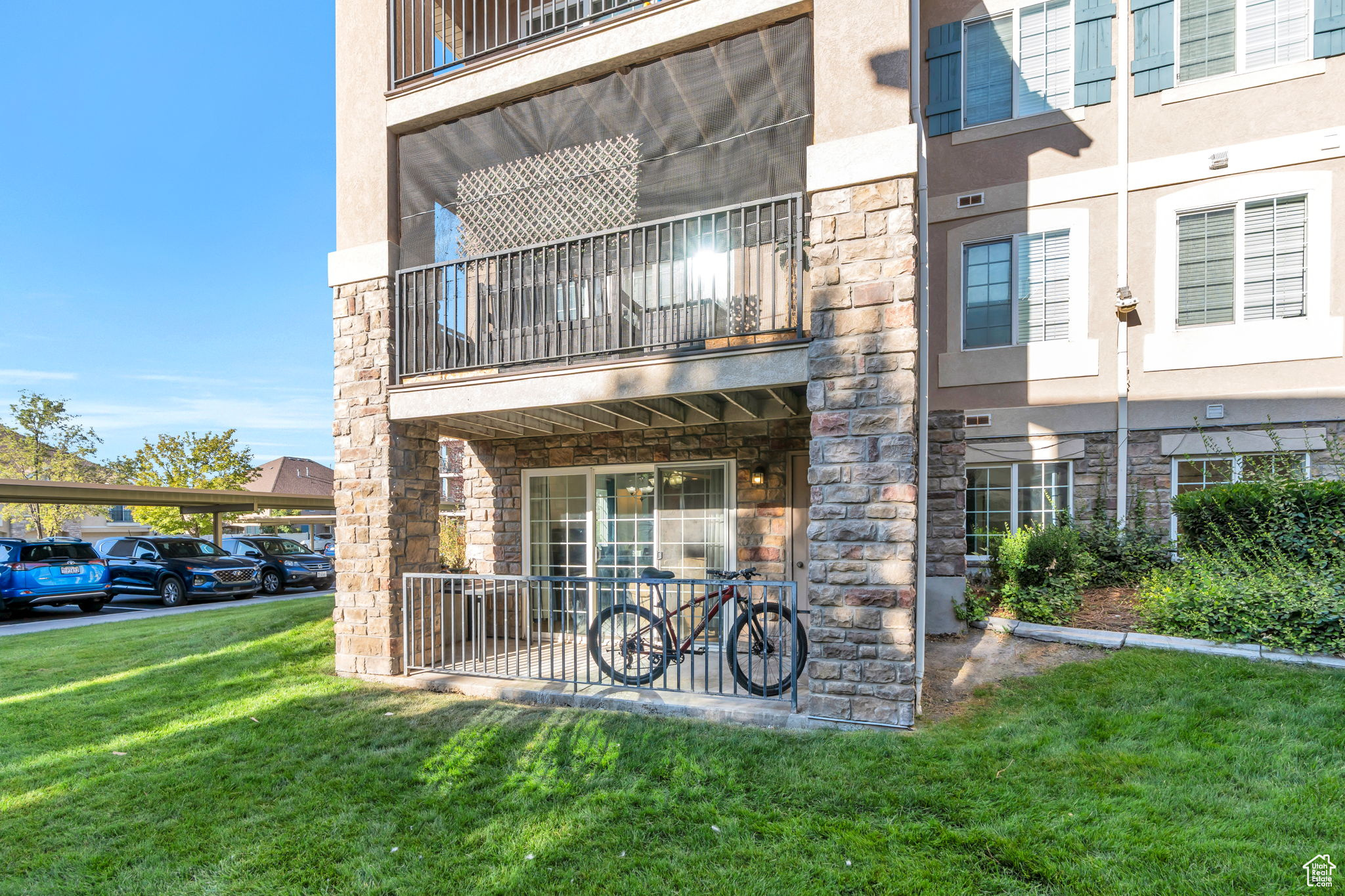 CAMBRIA - Residential
