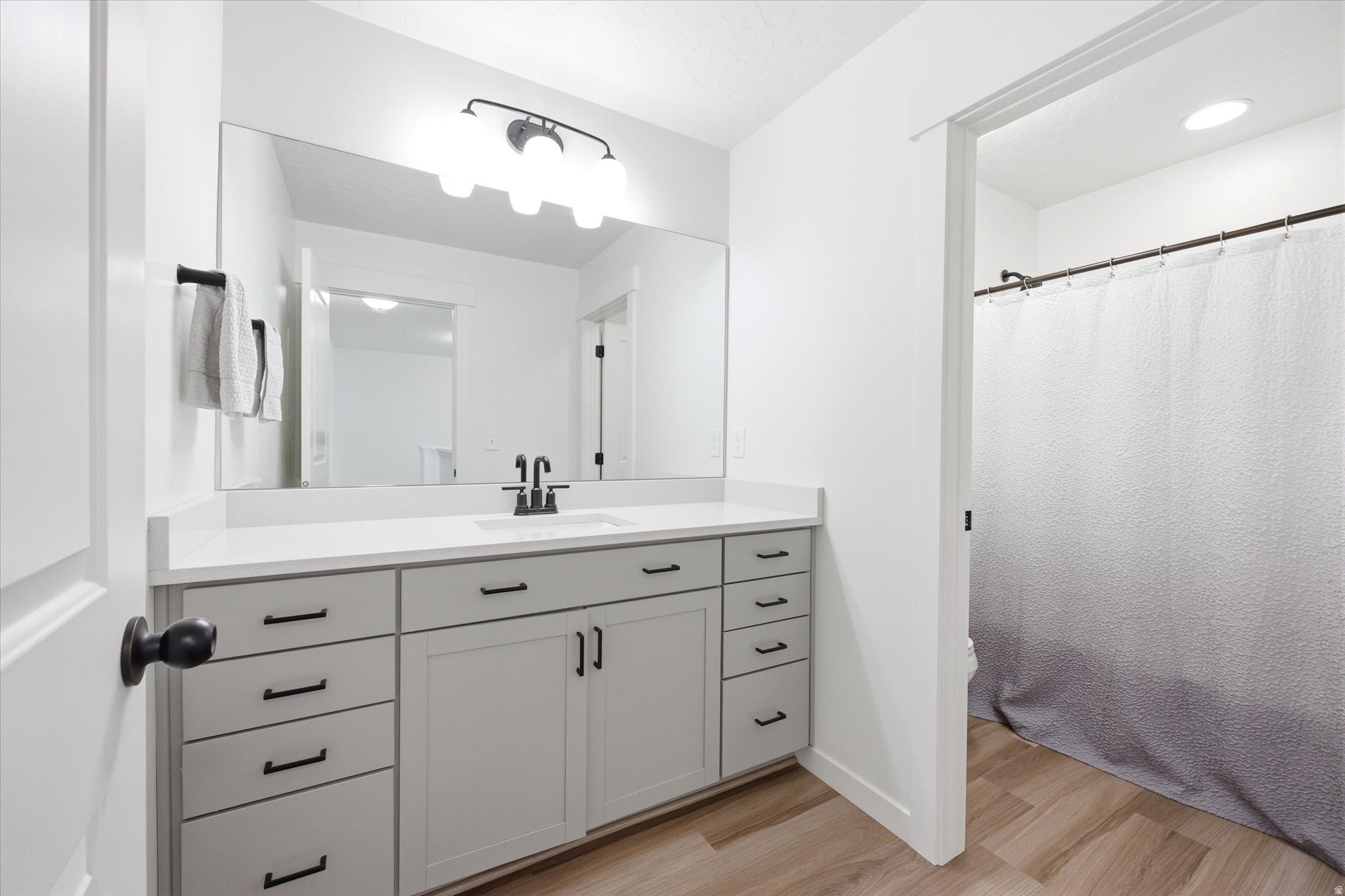 CANYON TRAIL - Residential