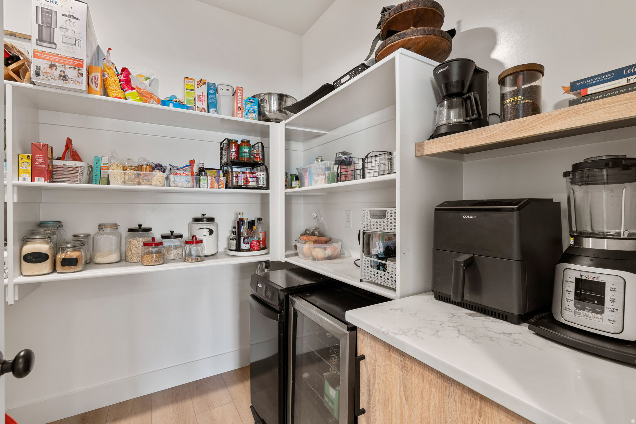 WHITE HILLS - Residential