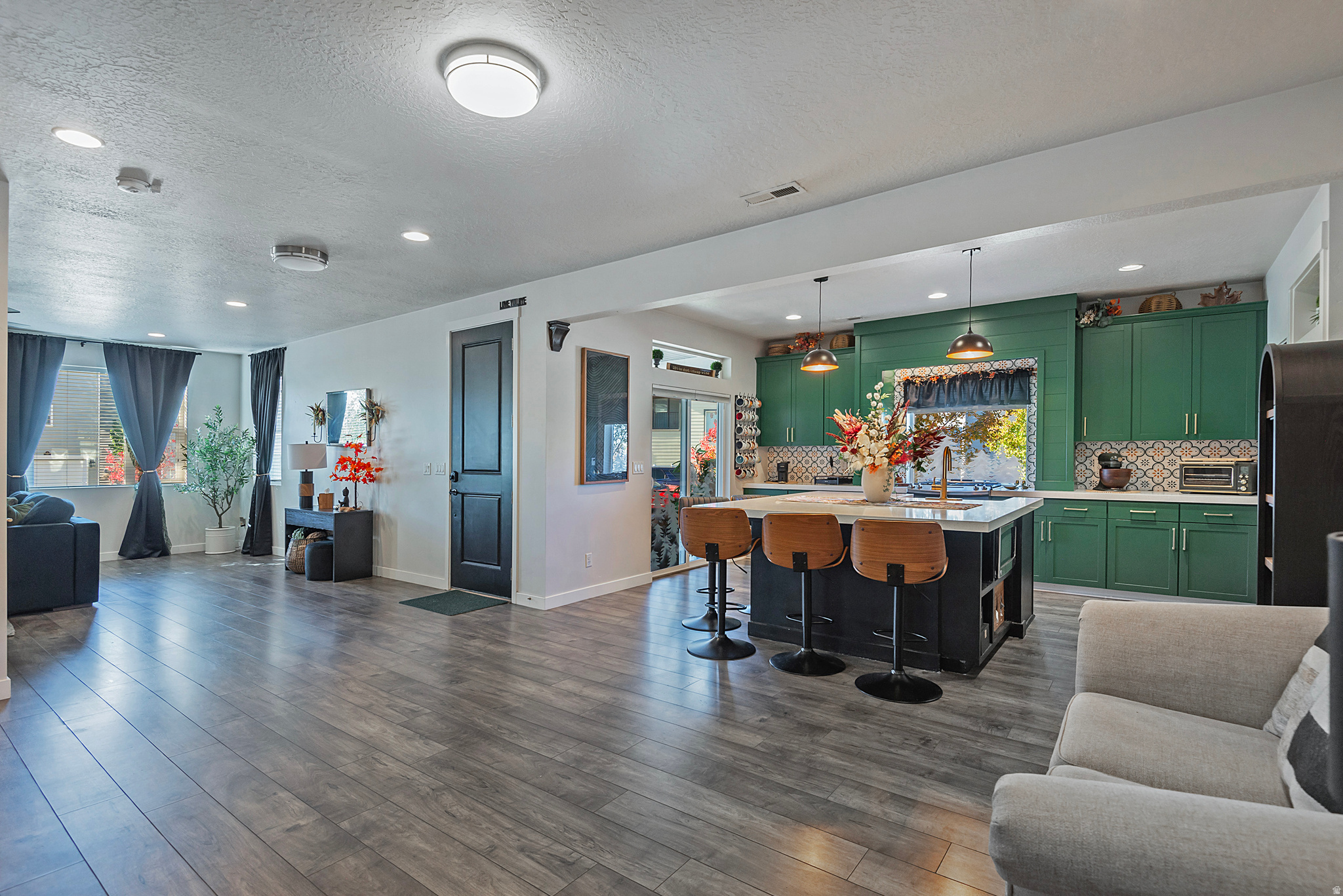 AVENUES AT STATION - Residential