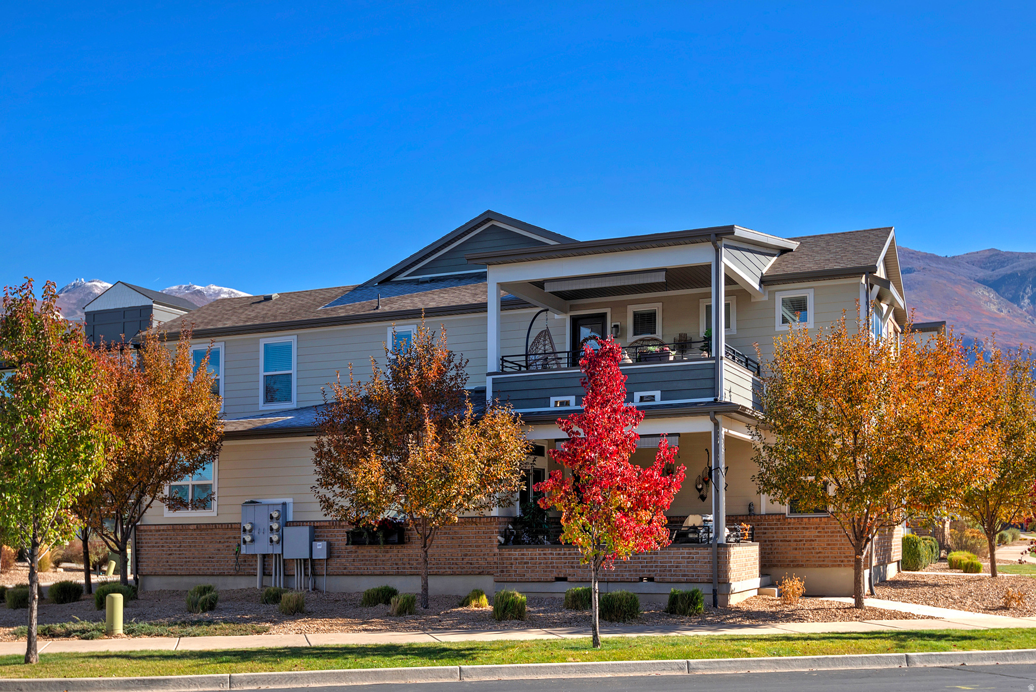 AVENUES AT STATION - Residential