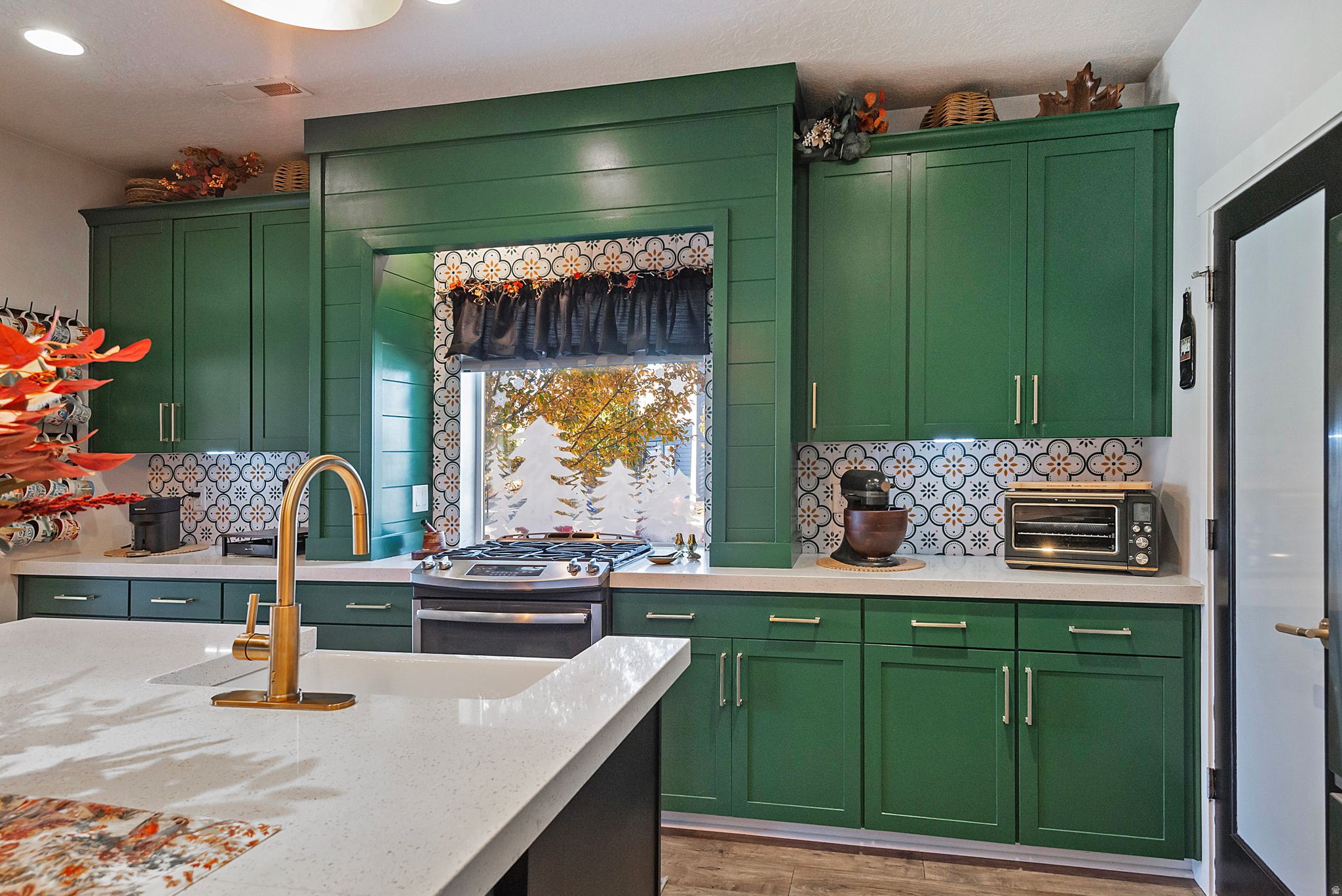 AVENUES AT STATION - Residential