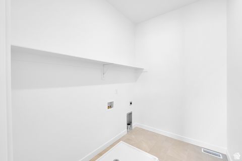 Tiny photo for 3194 E CANYON MEADOWS DR #211, Spanish Fork, UT 84660 (MLS # 2111862)