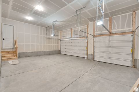 Tiny photo for 3194 E CANYON MEADOWS DR #211, Spanish Fork, UT 84660 (MLS # 2111862)