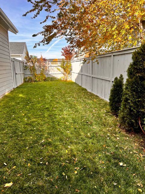 Tiny photo for 5116 W DOCK ST, South Jordan, UT 84009 (MLS # 2134436)