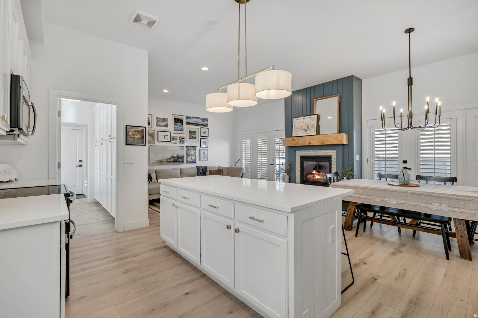 DAYBREAK - Residential