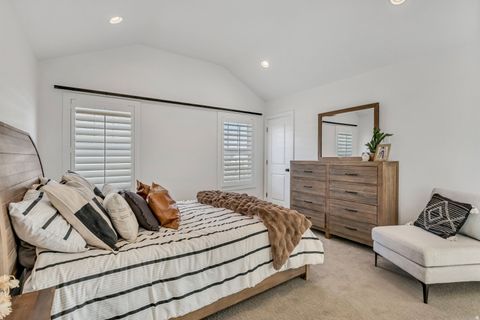 Tiny photo for 5116 W DOCK ST, South Jordan, UT 84009 (MLS # 2134436)