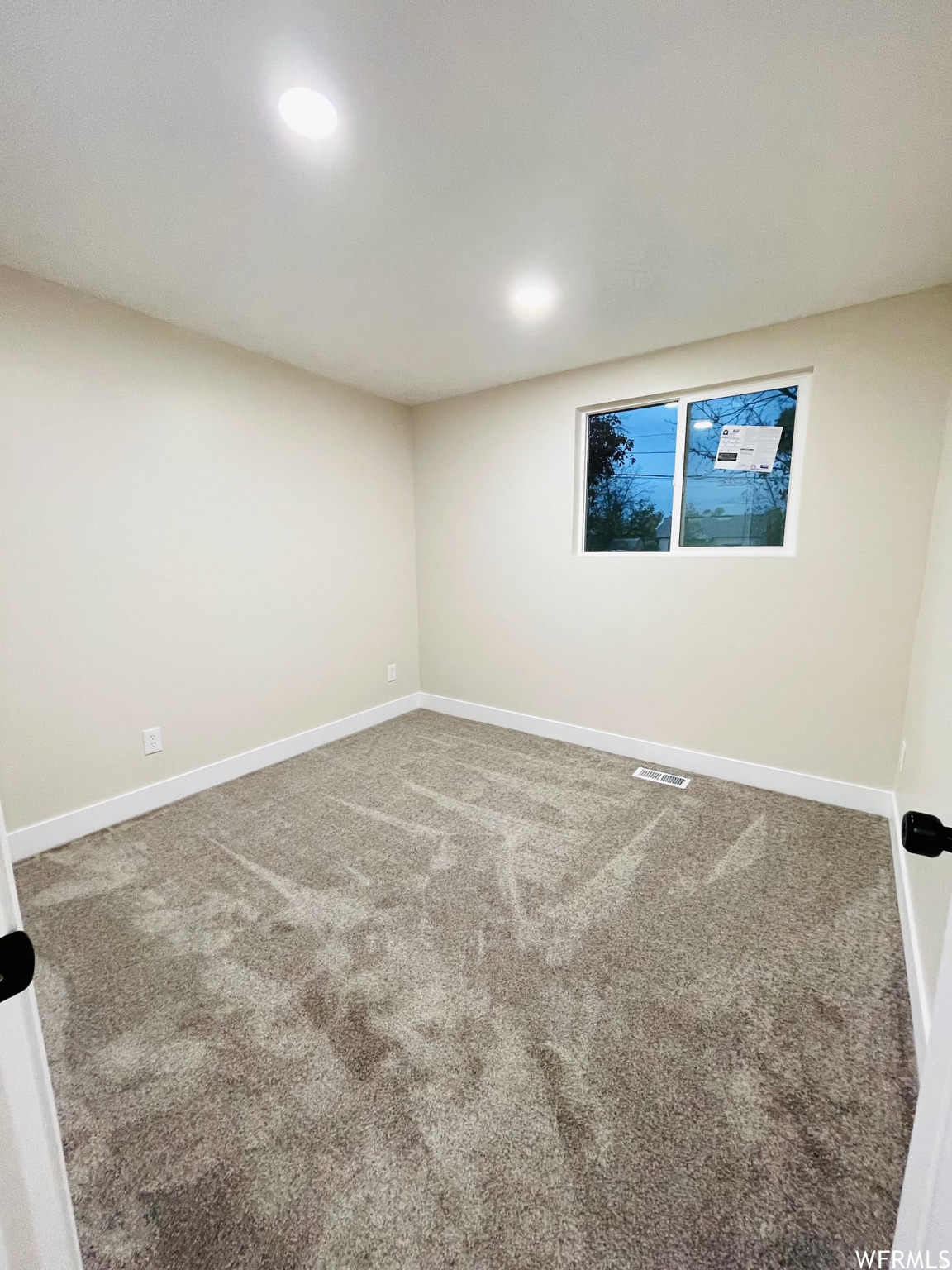 ANGLE VIEW S - Residential