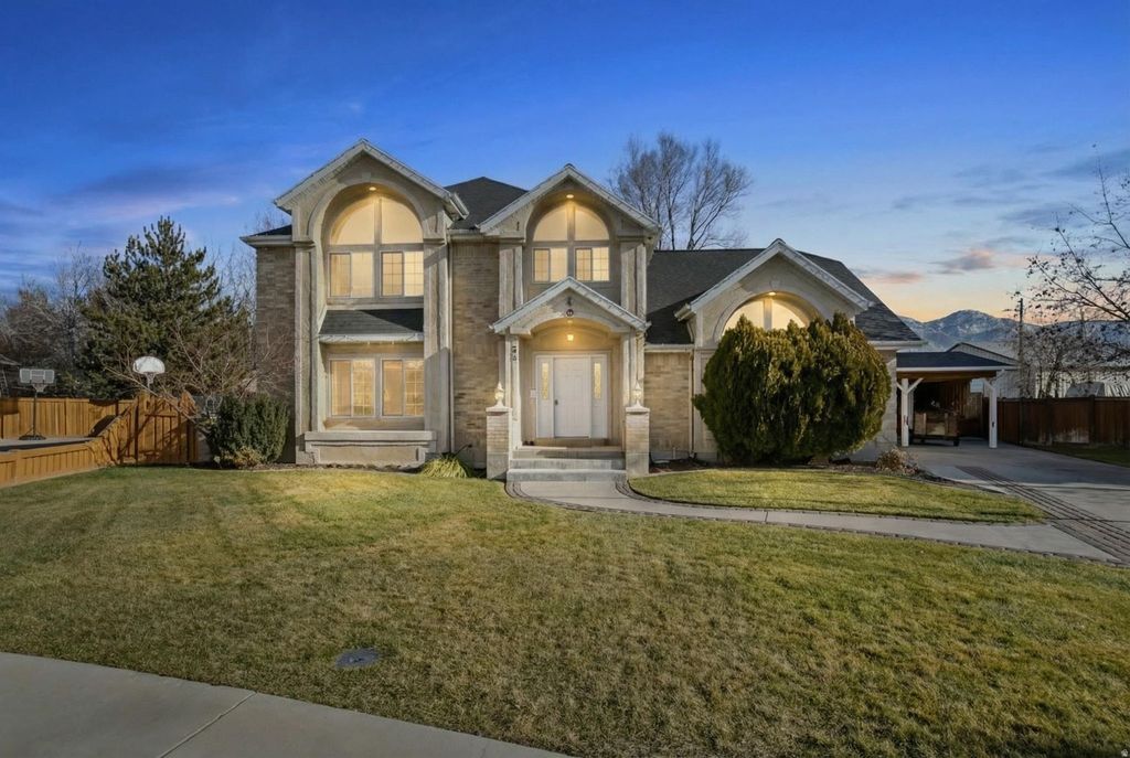 Photo of 54 W 680 S, Orem, UT 84058 (MLS # 2131877)