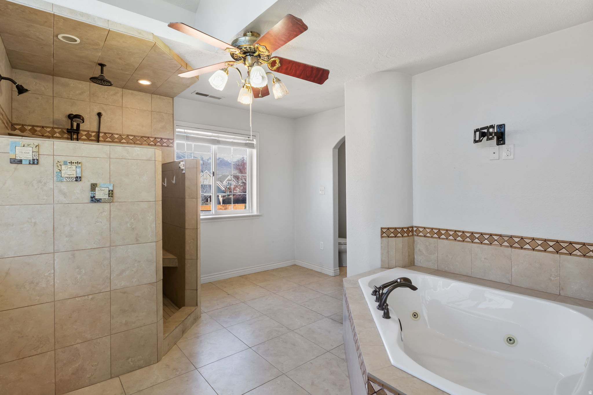 KARRON ESTATES - Residential