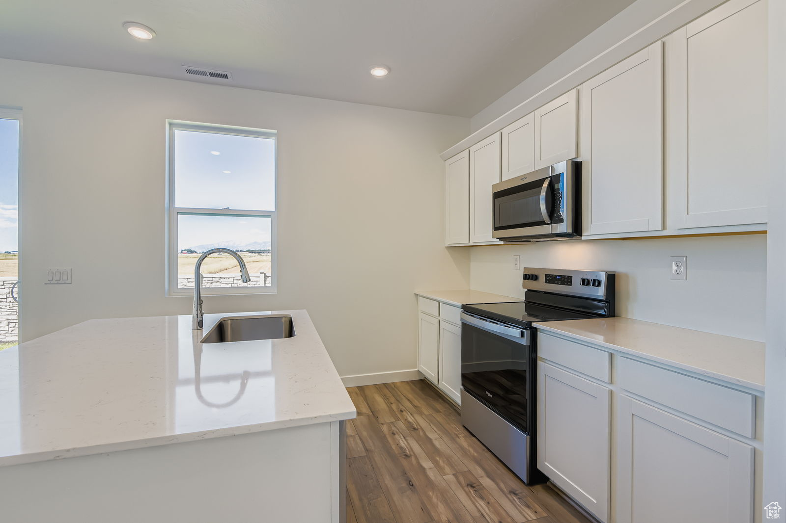 SUMMER SPRINGS - Residential