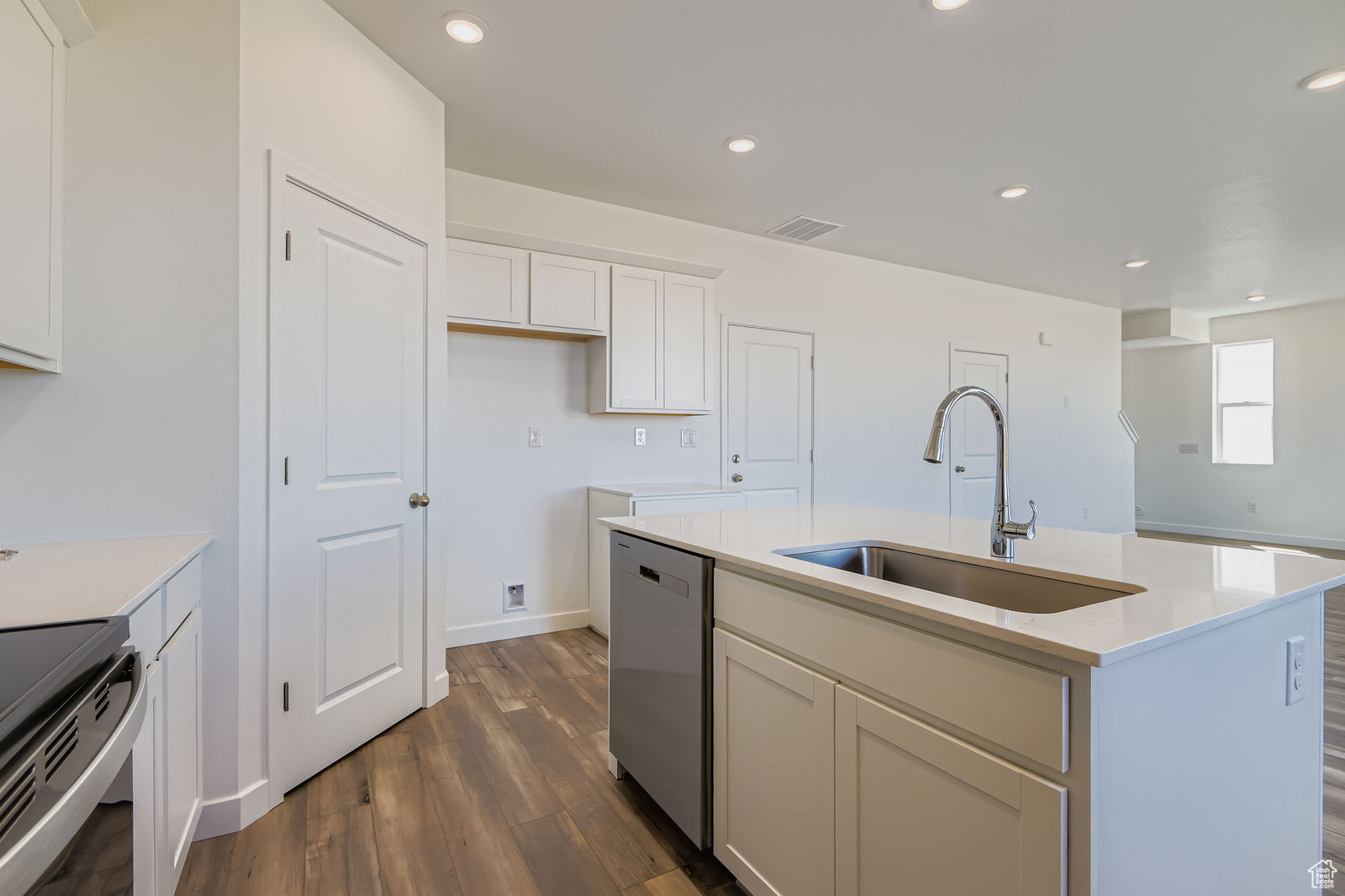 SUMMER SPRINGS - Residential